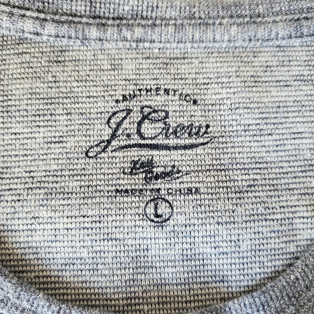 *SOLD* J. Crew Bluish Grey Knit Crew Neck Shirt L - Picture 7 of 11